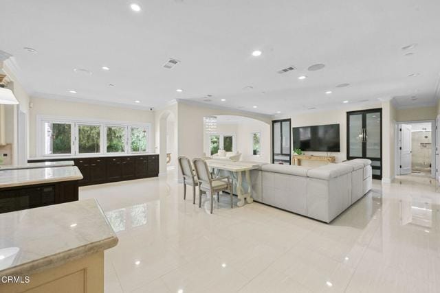 Building Photo - 3263 New York Dr