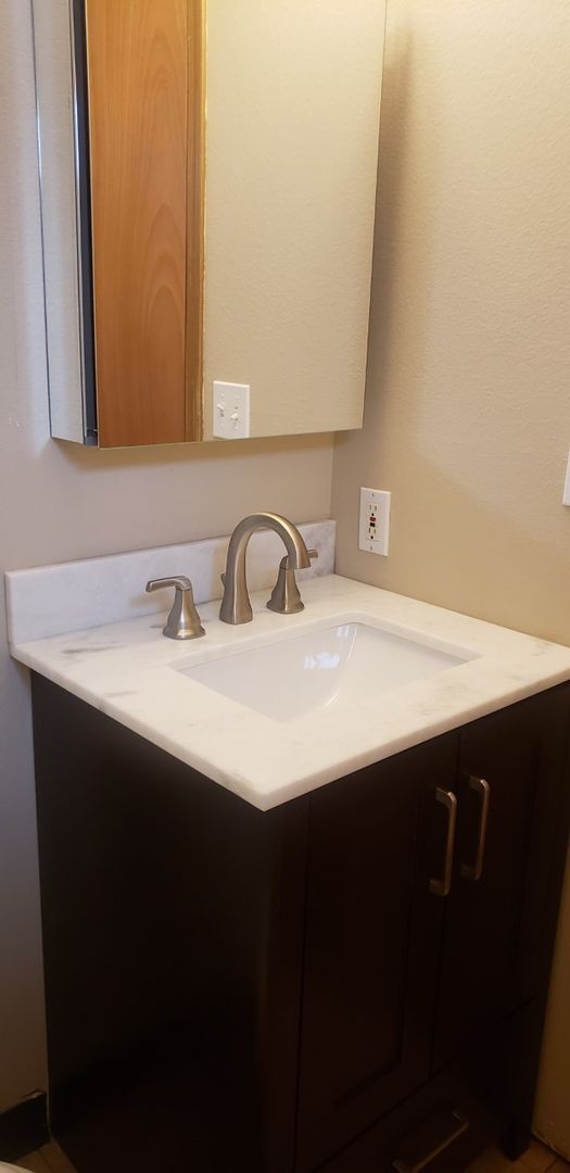 Building Photo - 3431-3433 E. Montgomery Ave