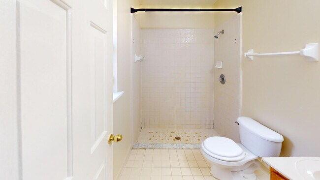 Building Photo - "Charming 3-Bedroom Home on Sweetbriar Lane with Hardwood Elegance!"