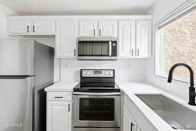 Building Photo - 2014 N 51st Way
