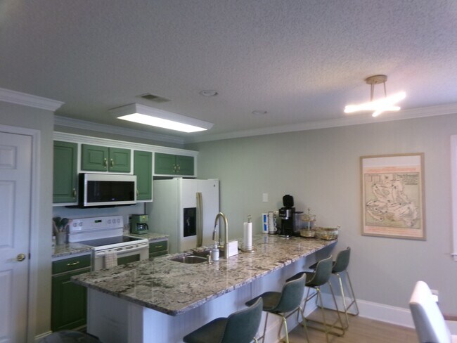 Building Photo - 4522 N Plantation Harbour Dr