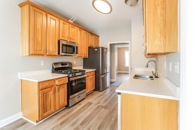 Building Photo - 139 Ivey Lake Pkwy