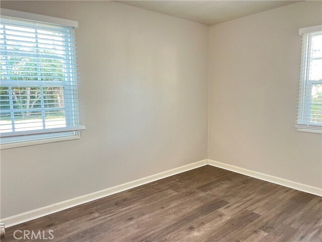 Building Photo - 1023 W Arbor Way