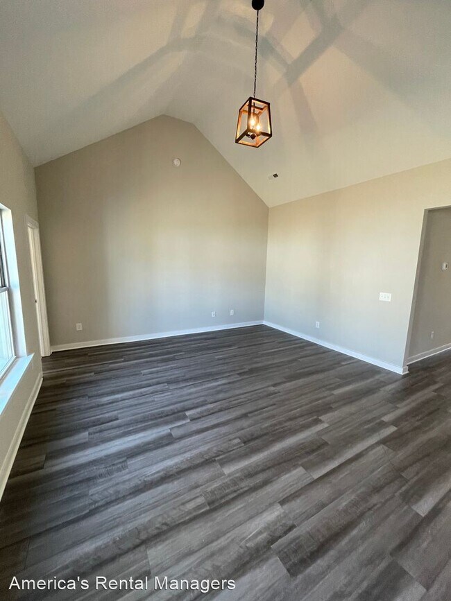 Building Photo - 4 br, 2 bath House - 2138 Sullivan Drive
