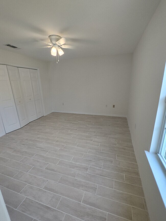Building Photo - 5125 Colt Dr