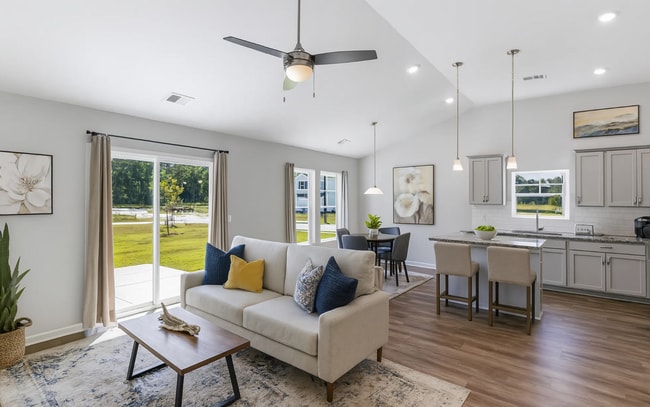 Building Photo - 234 Justify Ave