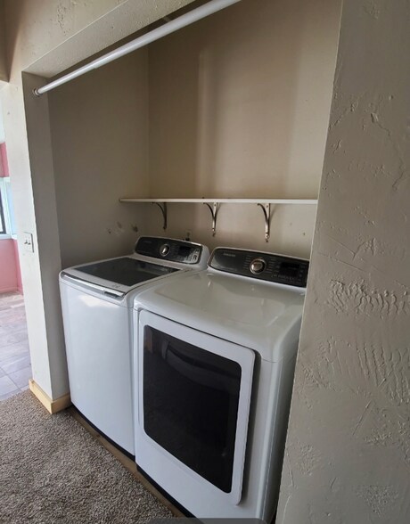 Building Photo - 540 Castello Ave