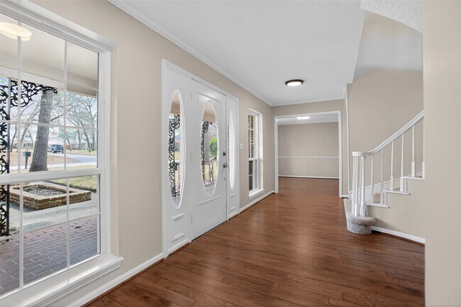 Building Photo - 112 Kirkwood Ln