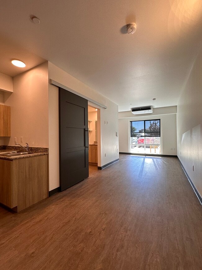 Building Photo - 3150 Studios at Campus Pointe
