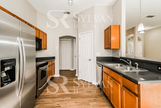 Building Photo - Living where You Love is Good for your Heart!