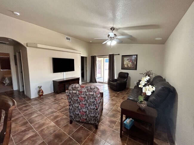 Building Photo - 12620 S Driftwood Dr