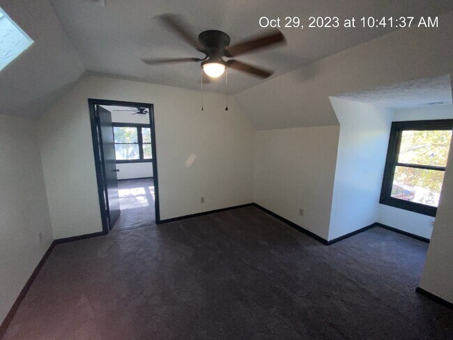 Building Photo - 5646 Blythewood Ln