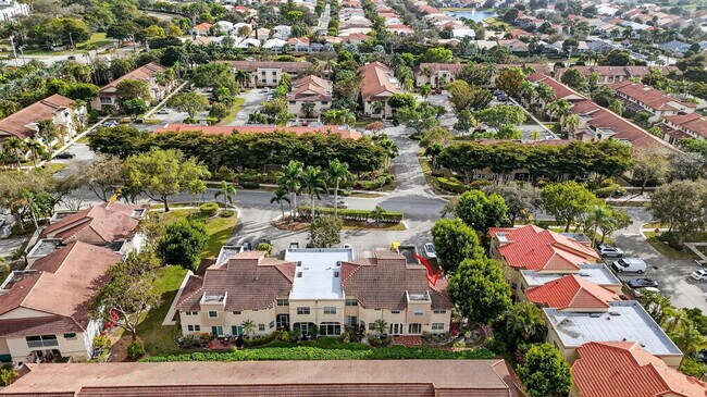 Building Photo - 6671 Via Regina