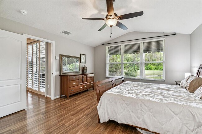 Building Photo - 5354 Lookout Pass