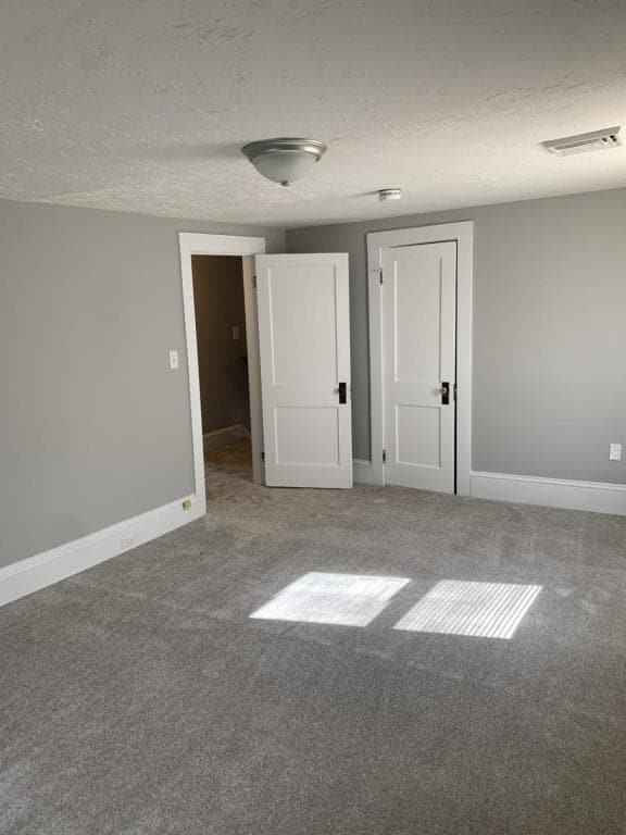 Building Photo - 2 Marvin Ave