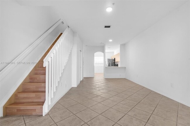 Building Photo - 5670 NW 116th Ave