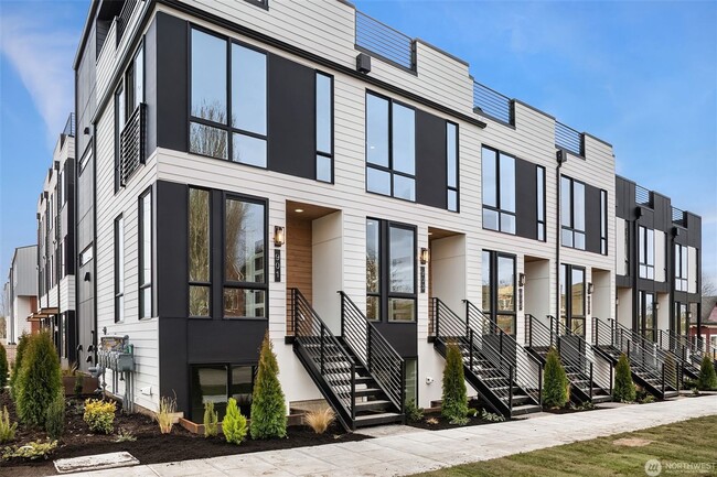 Building Photo - Ballard New construction townhome