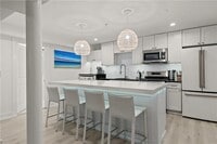 Building Photo - 426 Spring St