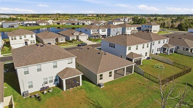 Building Photo - 10622 Eustis Dr