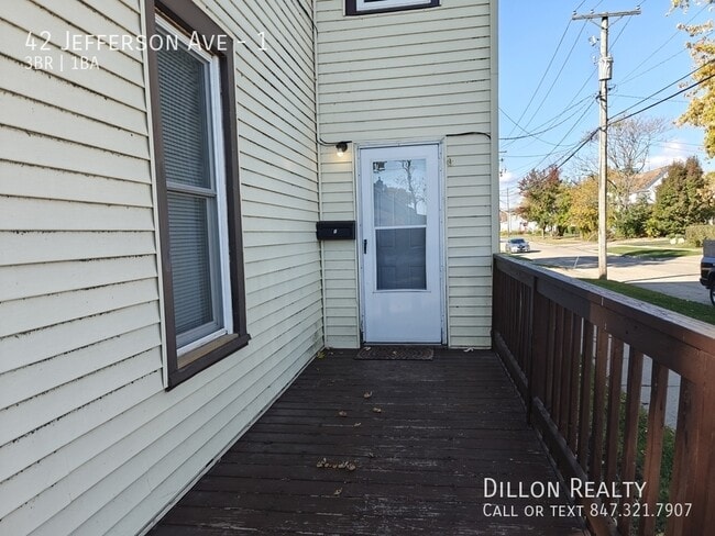 Building Photo - 42 Jefferson Ave