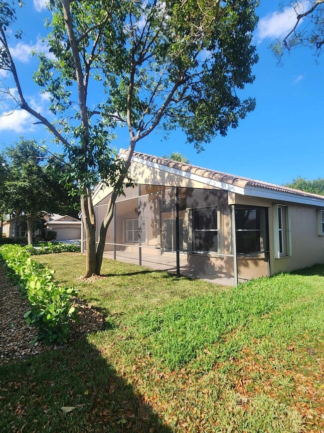 Building Photo - 11287 Vivero Ave