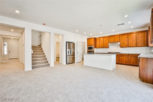 Building Photo - 7523 Castlegreen Ave