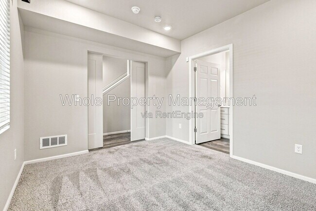 Building Photo - 12231 W 57th Dr