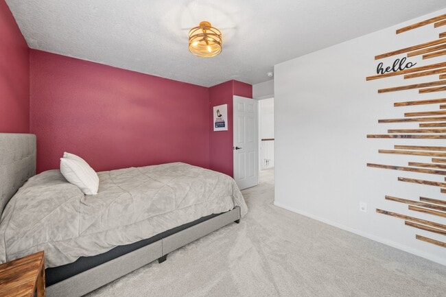 Building Photo - 18210 Juniper Creek Ln