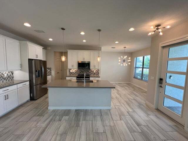 Building Photo - 8807 Antarus Dr
