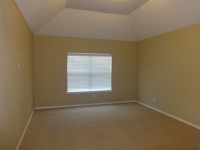 Building Photo - 5717 Eagle Mountain Dr