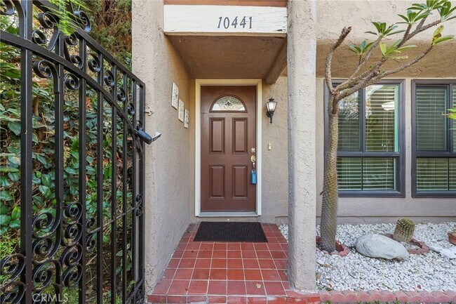 Building Photo - 10441 Rutgers Way