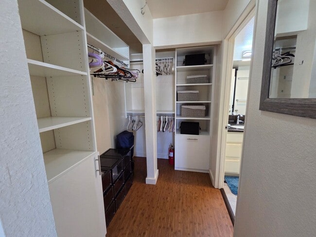 Building Photo - Pet Friendly downstairs 2/1.5-bedroom North Kihei Condo