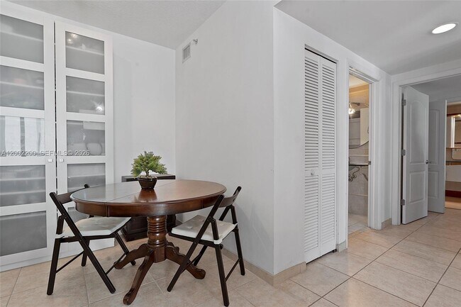 Building Photo - 110 Washington Ave