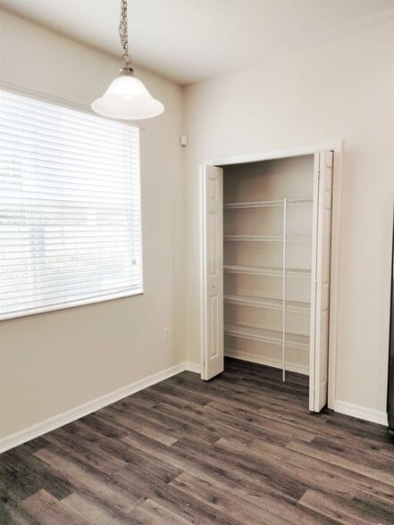 Building Photo - 1105 Windton Oak Dr