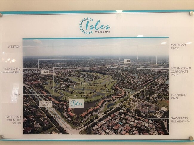 Building Photo - 12430 Vista Isles Dr