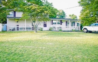 Building Photo - 6 Citadel Ct