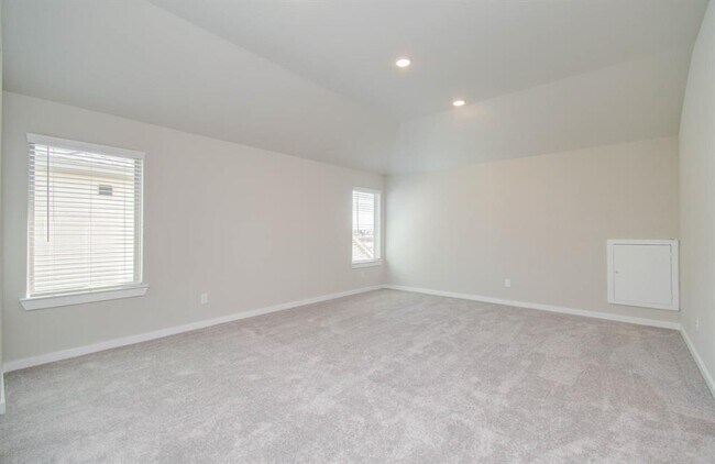 Building Photo - 21611 Sandy Dune Dr
