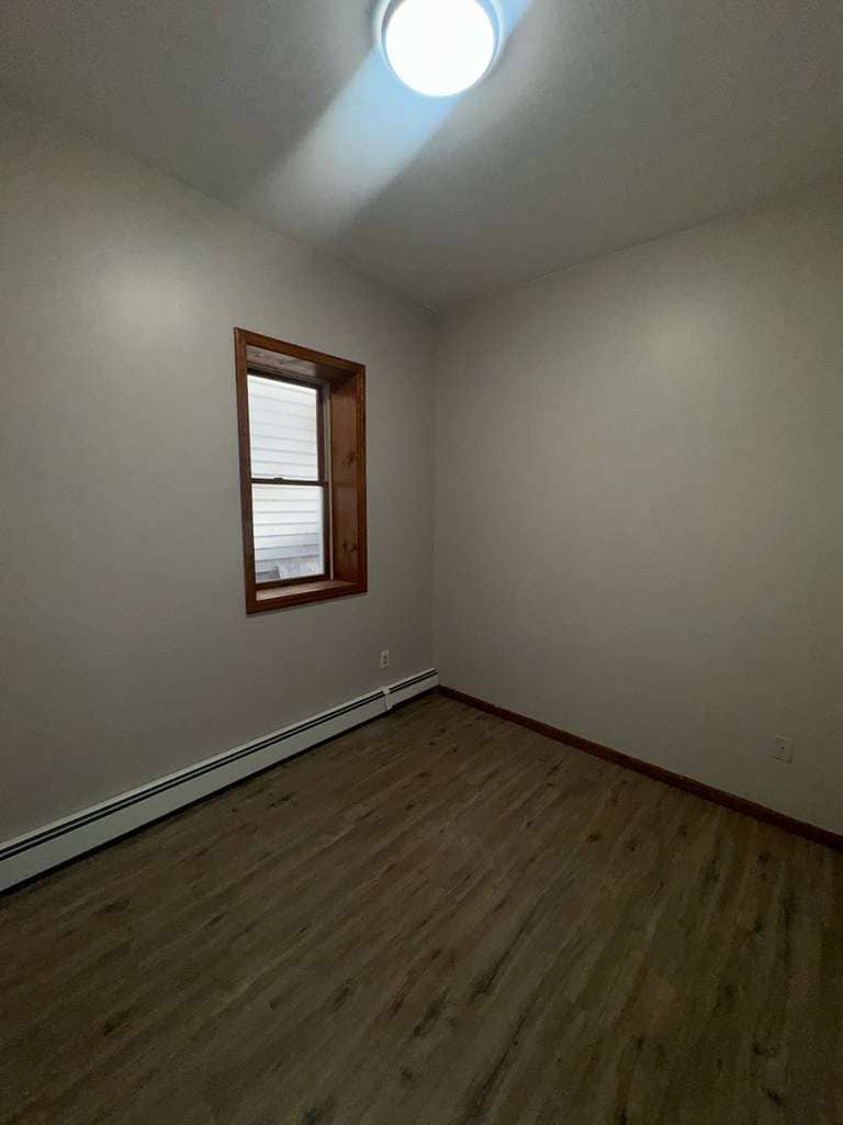 Building Photo - 373 3rd St
