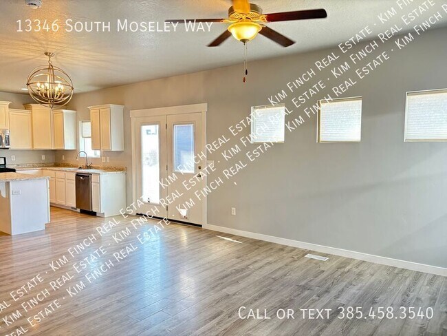 Building Photo - 13346 S Moseley Way