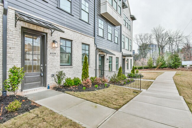 Building Photo - 6528 Beacon Dr