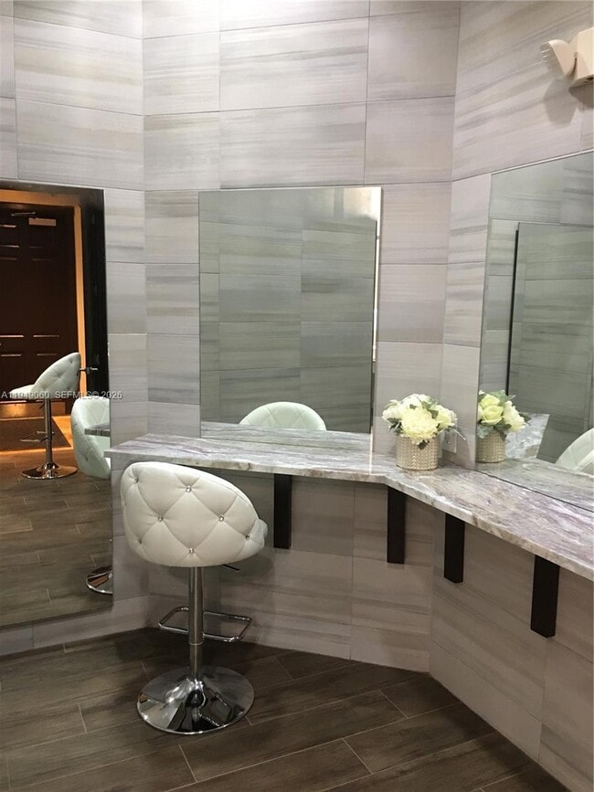 Building Photo - 19383 SW 79th Ave