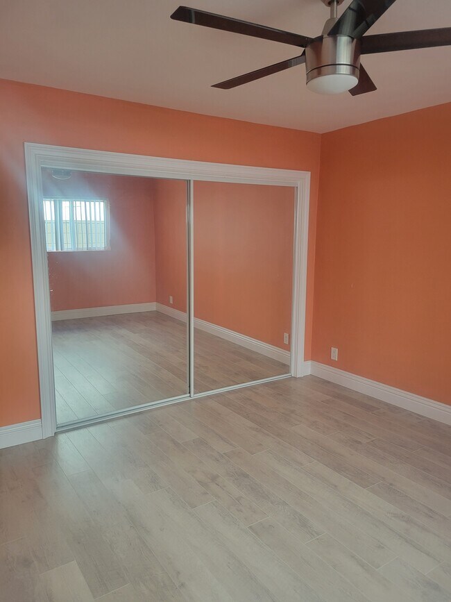 Building Photo - 5235 Corteen Pl