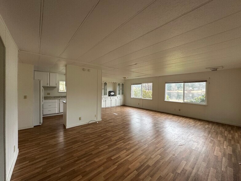 Building Photo - 2205 256th St NW