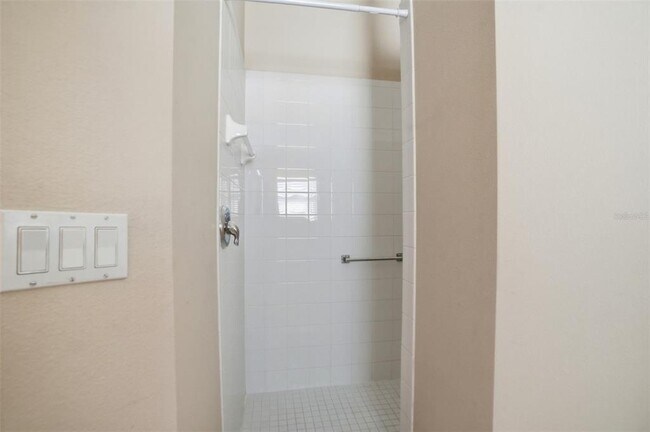 Building Photo - 13408 Teaberry Ln