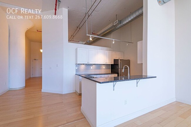 Building Photo - One Bedroom Northern Liberties Loft