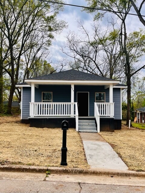 Primary Photo - 324 Adams St