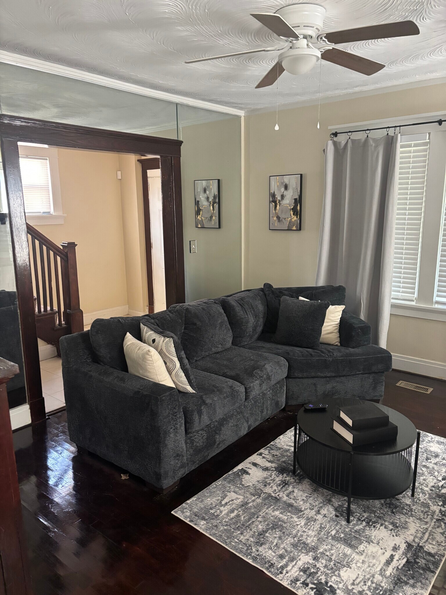 Building Photo - 2595 Waverly Way