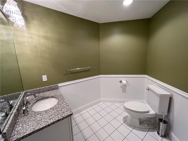 Building Photo - 39 Eagle Dr