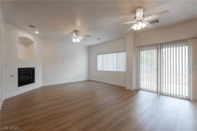 Building Photo - 3148 E Eldorado Ln