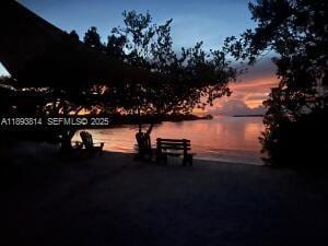 Building Photo - 333 Bayview Ave